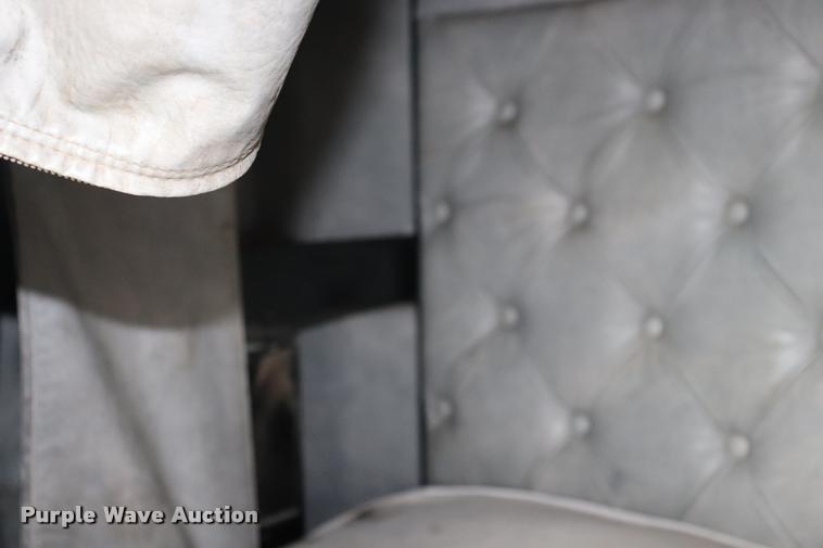 image for item DQ9447 1983 Kenworth K10 semi truck