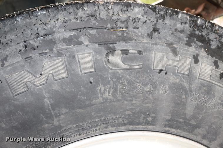 image for item DQ9447 1983 Kenworth K10 semi truck