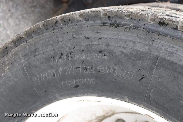 image for item DQ9447 1983 Kenworth K10 semi truck