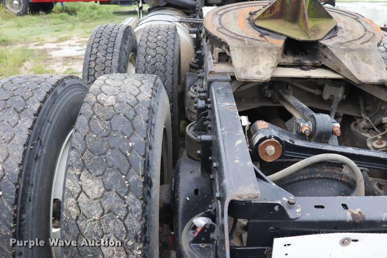 image for item DQ9447 1983 Kenworth K10 semi truck