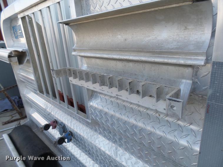 image for item K1787 Merritt aluminum headache rack