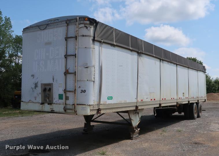image for item K1797 1994 Pines walking floor trailer