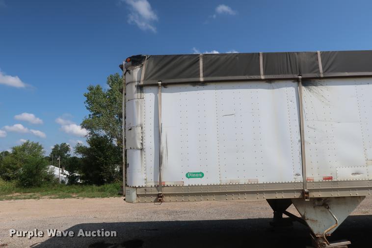 image for item K1797 1994 Pines walking floor trailer