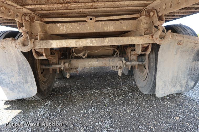 image for item K1797 1994 Pines walking floor trailer