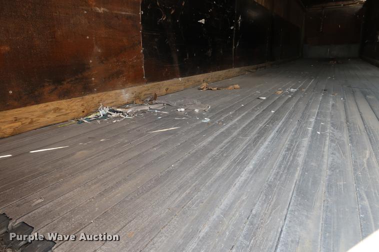 image for item K1797 1994 Pines walking floor trailer