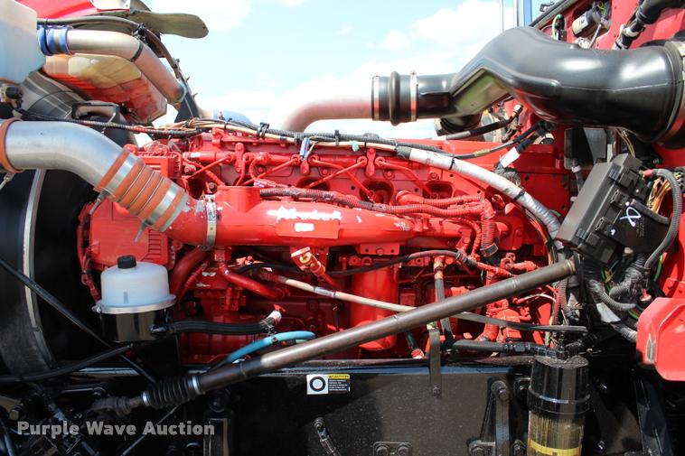 image for item L1921 2013 Peterbilt 389 semi truck