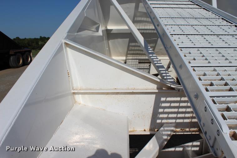 image for item L1951 1998 Trail Blazer S4202 bottom dump trailer