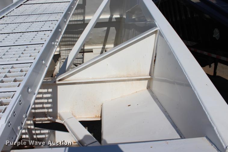 image for item L1951 1998 Trail Blazer S4202 bottom dump trailer