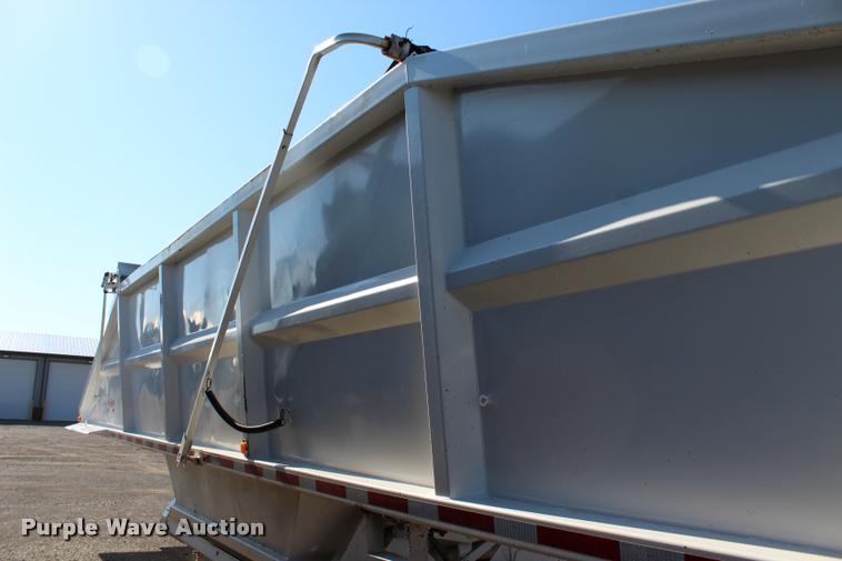 image for item L1951 1998 Trail Blazer S4202 bottom dump trailer