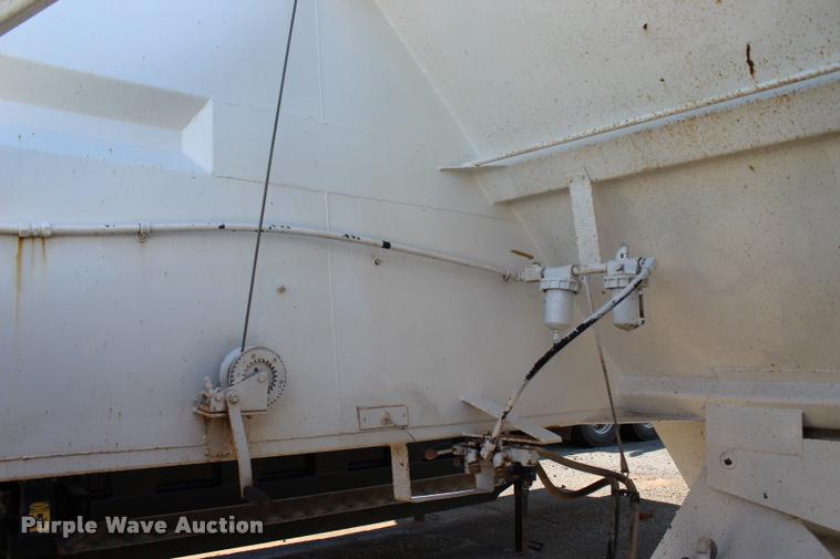 image for item L1951 1998 Trail Blazer S4202 bottom dump trailer