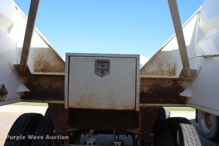 image for item L1951 1998 Trail Blazer S4202 bottom dump trailer