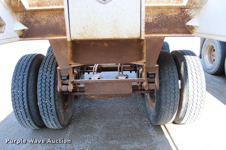 image for item L1951 1998 Trail Blazer S4202 bottom dump trailer