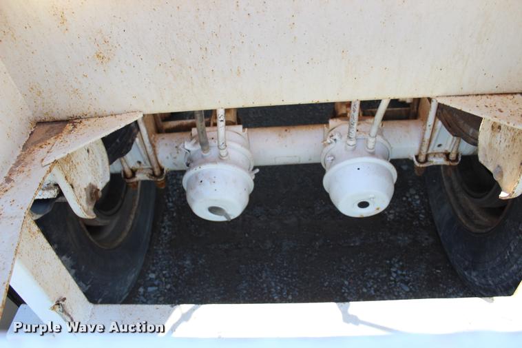 image for item L1951 1998 Trail Blazer S4202 bottom dump trailer