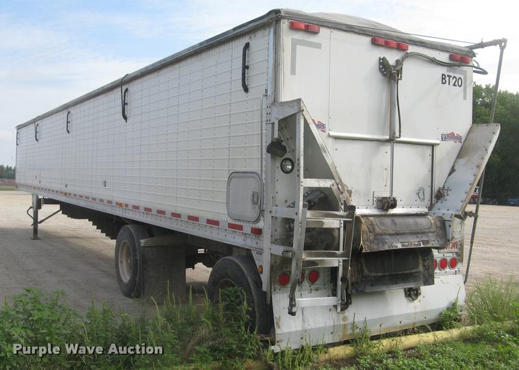 image for item L2264 2012 Wilson DWBT-650 belt trailer