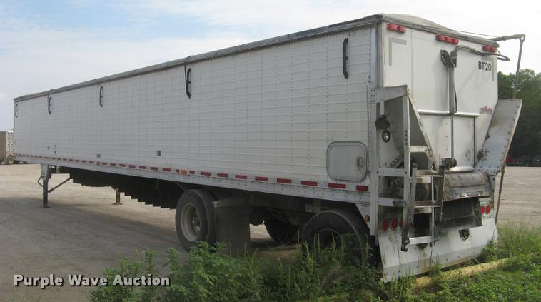 image for item L2264 2012 Wilson DWBT-650 belt trailer