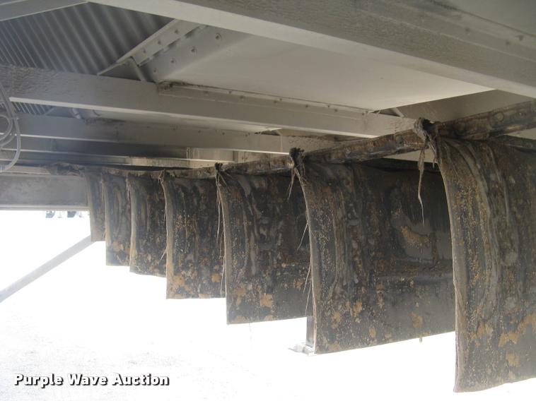 image for item L2264 2012 Wilson DWBT-650 belt trailer