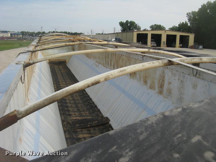 image for item L2264 2012 Wilson DWBT-650 belt trailer