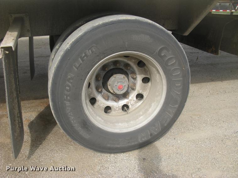 image for item L2264 2012 Wilson DWBT-650 belt trailer