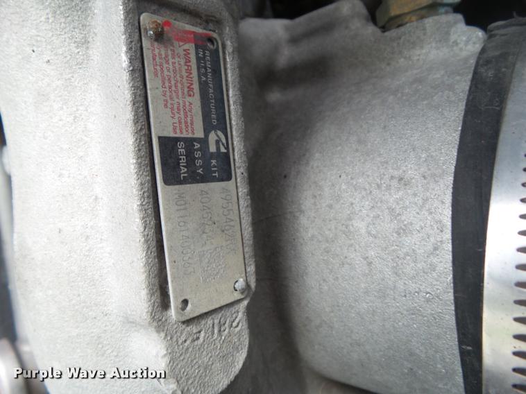 image for item L5630 2005 International TranStar 8600 semi truck