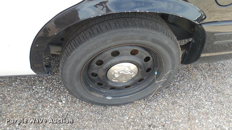 image for item DB3378 2010 Ford Crown Victoria Police Interceptor