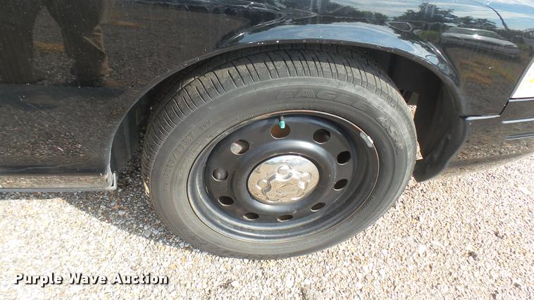 image for item DB3378 2010 Ford Crown Victoria Police Interceptor