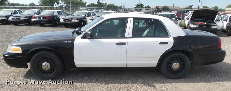 image for item DB3379 2010 Ford Crown Victoria Police Interceptor