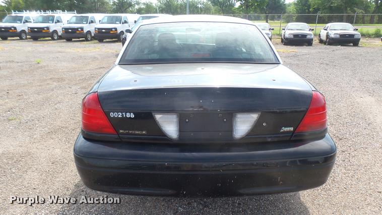 image for item DB3379 2010 Ford Crown Victoria Police Interceptor