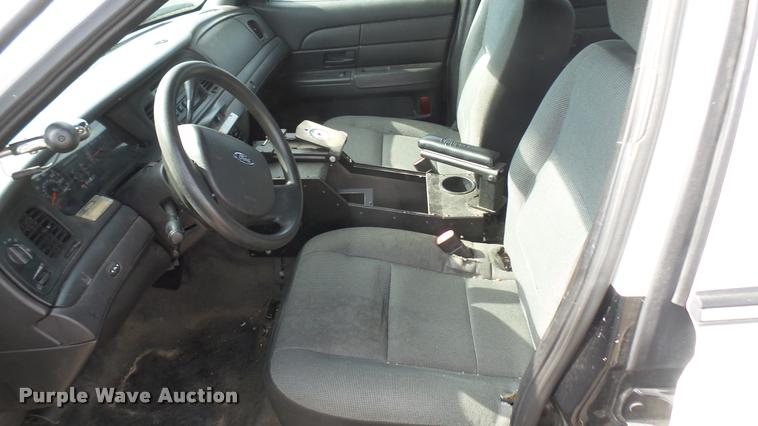 image for item DB3379 2010 Ford Crown Victoria Police Interceptor