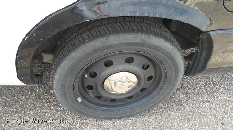 image for item DB3379 2010 Ford Crown Victoria Police Interceptor