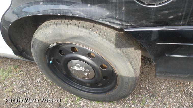 image for item DB3380 2011 Ford Crown Victoria Police Interceptor