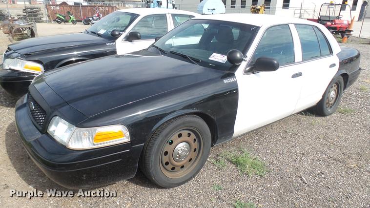 image for item DB3381 2011 Ford Crown Victoria Police Interceptor