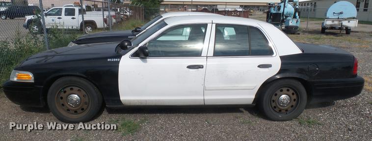 image for item DB3381 2011 Ford Crown Victoria Police Interceptor