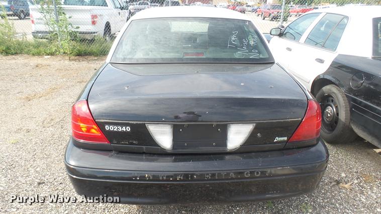 image for item DB3381 2011 Ford Crown Victoria Police Interceptor