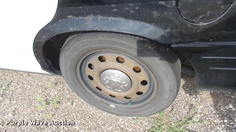 image for item DB3381 2011 Ford Crown Victoria Police Interceptor