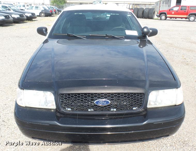 image for item DB3382 2011 Ford Crown Victoria Police Interceptor