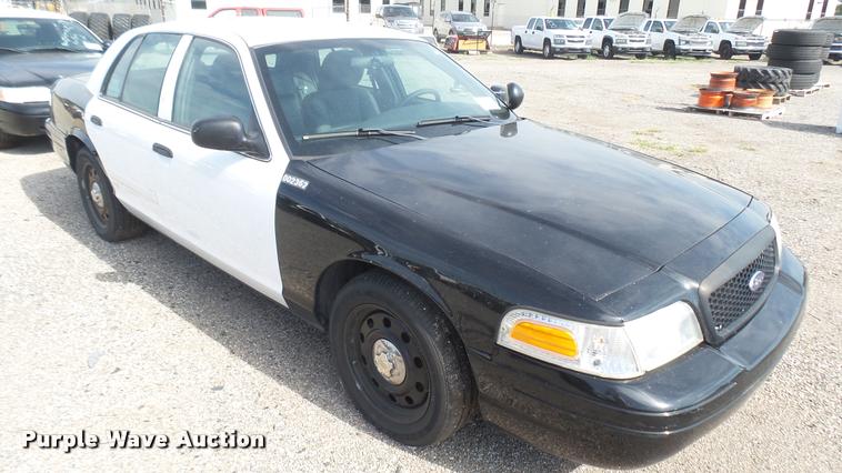 image for item DB3382 2011 Ford Crown Victoria Police Interceptor