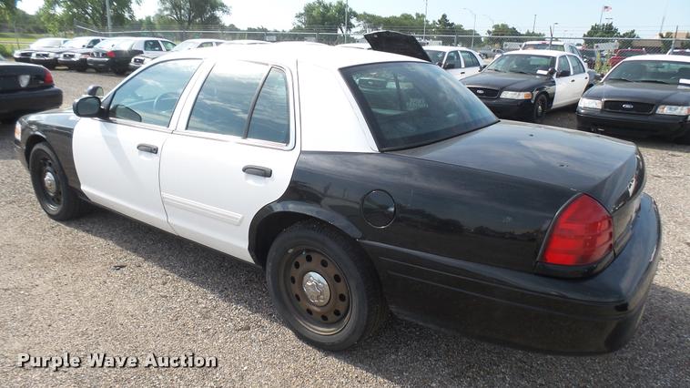 image for item DB3382 2011 Ford Crown Victoria Police Interceptor