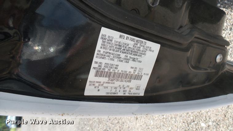 image for item DB3382 2011 Ford Crown Victoria Police Interceptor