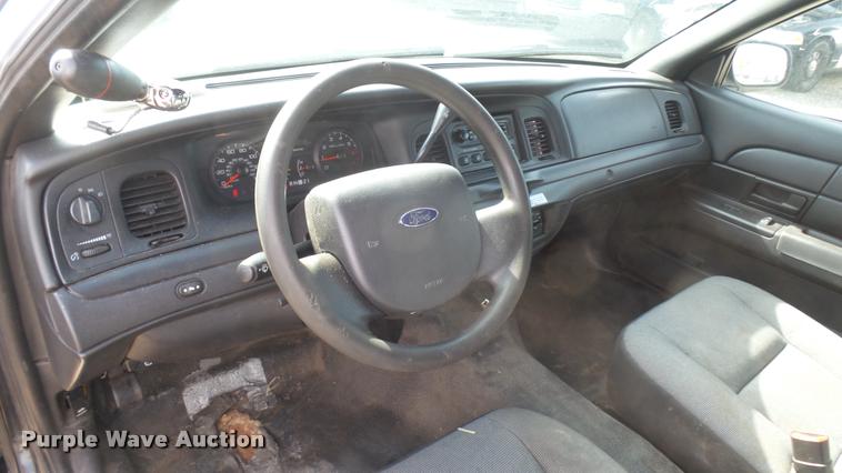 image for item DB3382 2011 Ford Crown Victoria Police Interceptor