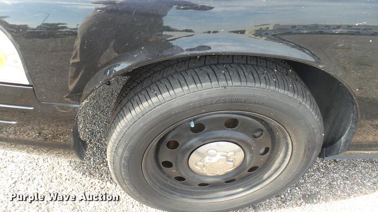 image for item DB3382 2011 Ford Crown Victoria Police Interceptor