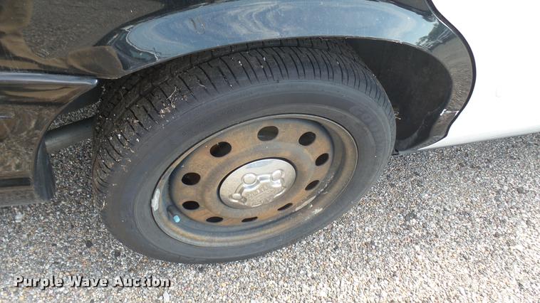 image for item DB3382 2011 Ford Crown Victoria Police Interceptor