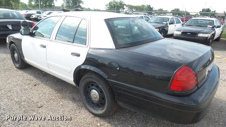 image for item DB3383 2011 Ford Crown Victoria Police Interceptor