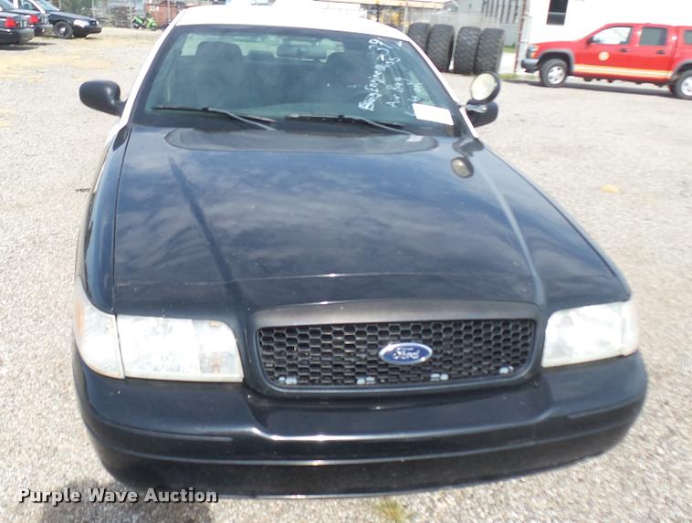 image for item DB3383 2011 Ford Crown Victoria Police Interceptor