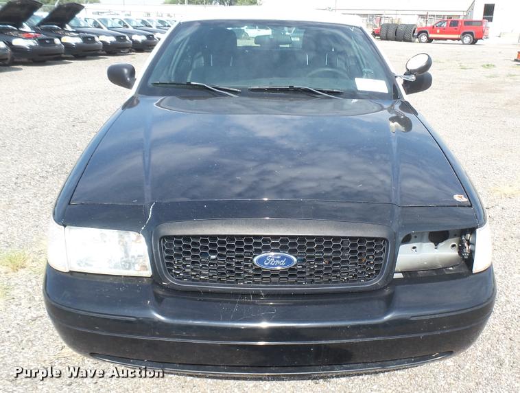 image for item DB3384 2011 Ford Crown Victoria Police Interceptor