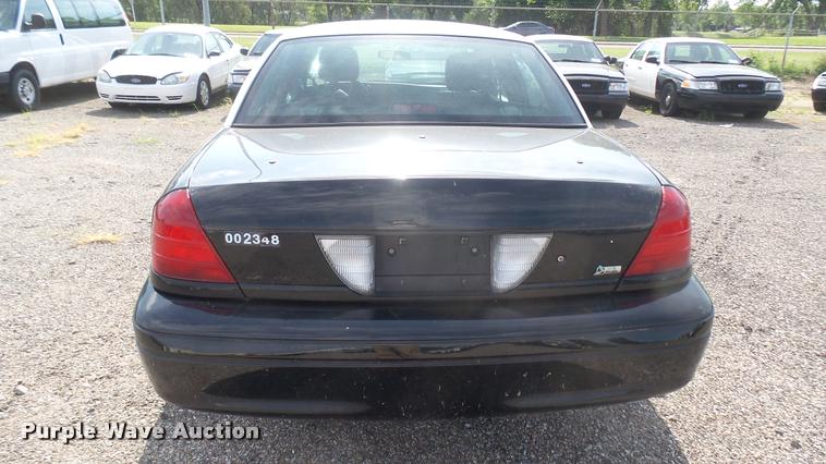 image for item DB3384 2011 Ford Crown Victoria Police Interceptor
