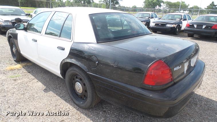 image for item DB3384 2011 Ford Crown Victoria Police Interceptor
