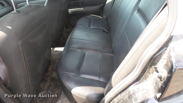 image for item DB3384 2011 Ford Crown Victoria Police Interceptor