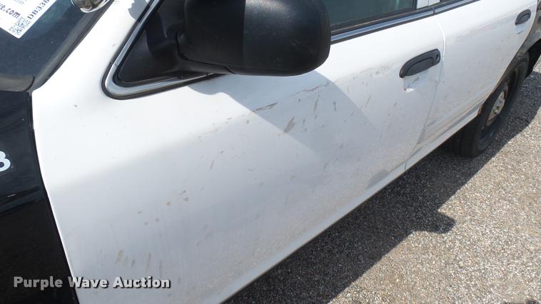 image for item DB3384 2011 Ford Crown Victoria Police Interceptor