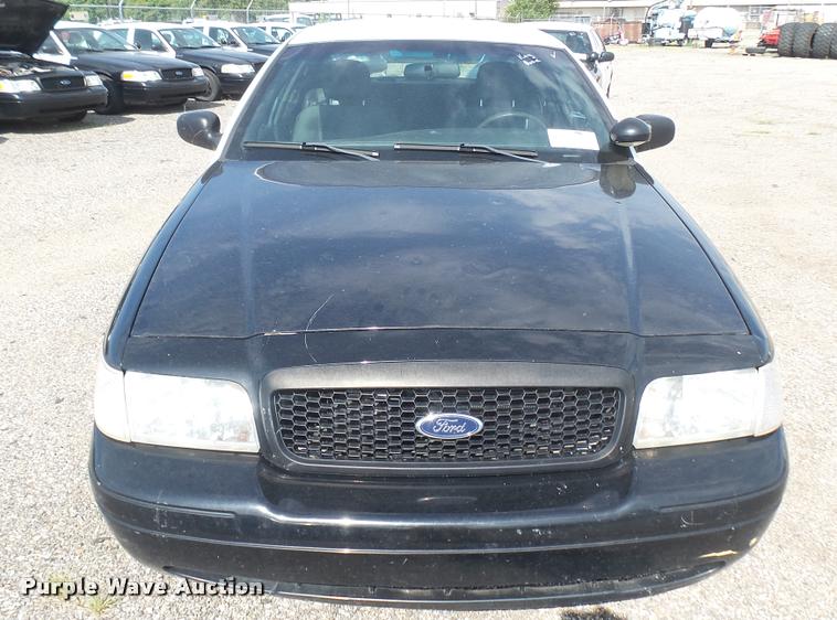 image for item DB3385 2010 Ford Crown Victoria Police Interceptor