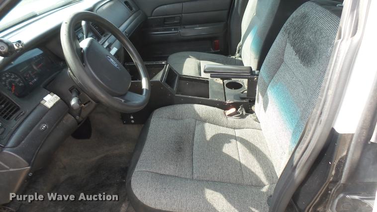 image for item DB3385 2010 Ford Crown Victoria Police Interceptor